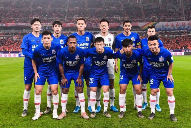 舞台上地位 舞台上地位