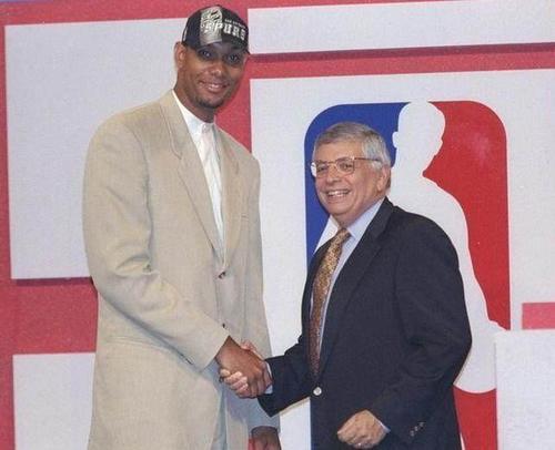 前锋明星 前锋明星